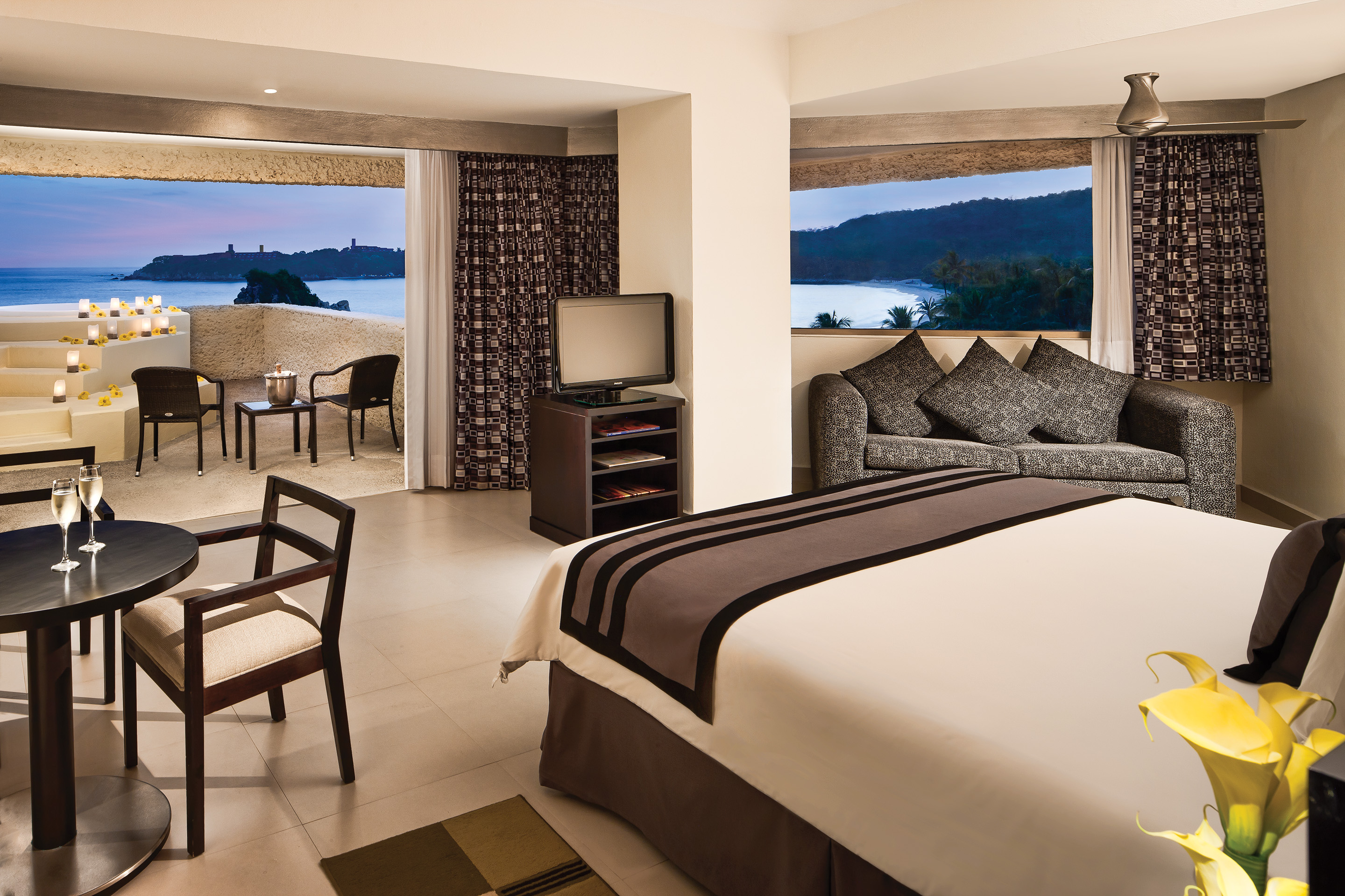 Fantasy Huatulco Resort & Spa